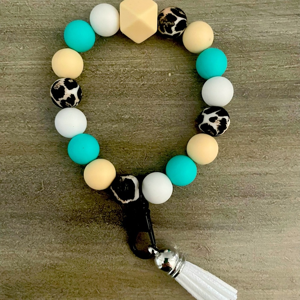 Wristlet - Silicone bead bracelet with tassel